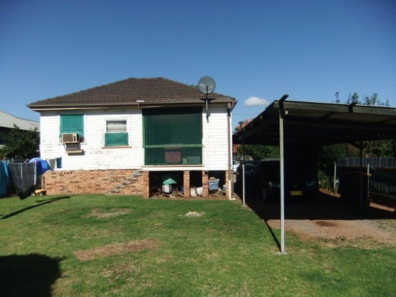 44 York Street, Singleton NSW 2330