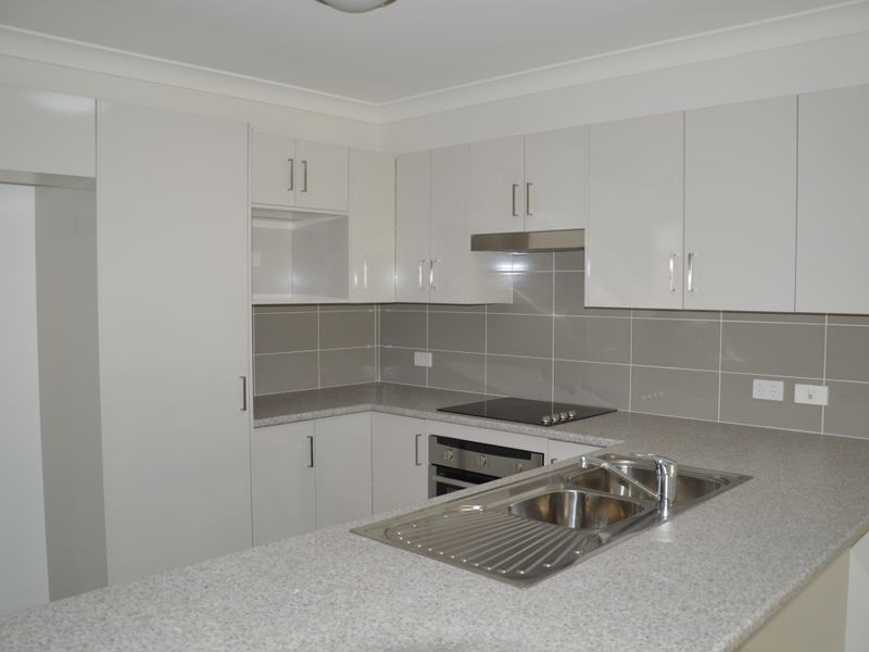 2/141 McMahon Way, Singleton NSW 2330