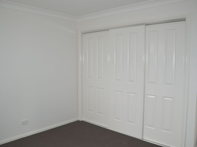 2/141 McMahon Way, Singleton NSW 2330