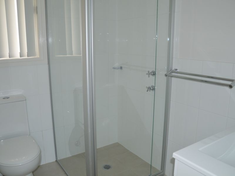 2/141 McMahon Way, Singleton NSW 2330