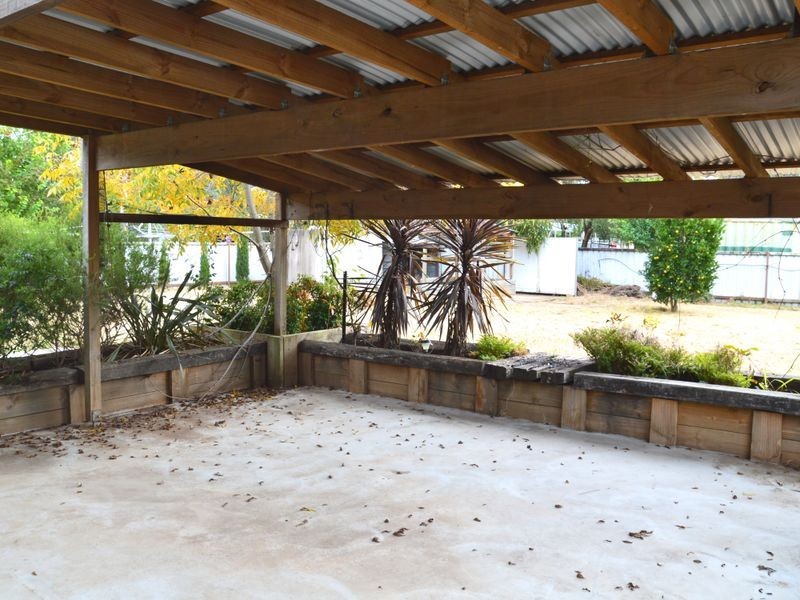 17 Archer Street, Broke NSW 2330