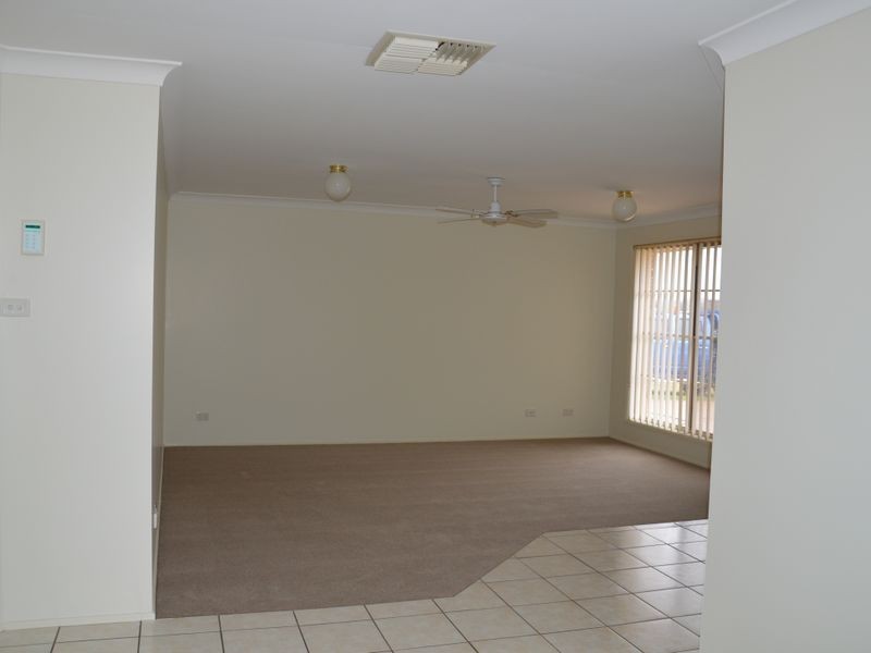 66 Casey Drive, Singleton NSW 2330