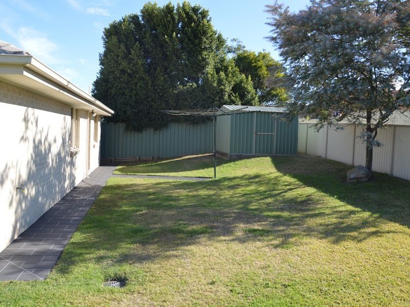 66 Casey Drive, Singleton NSW 2330