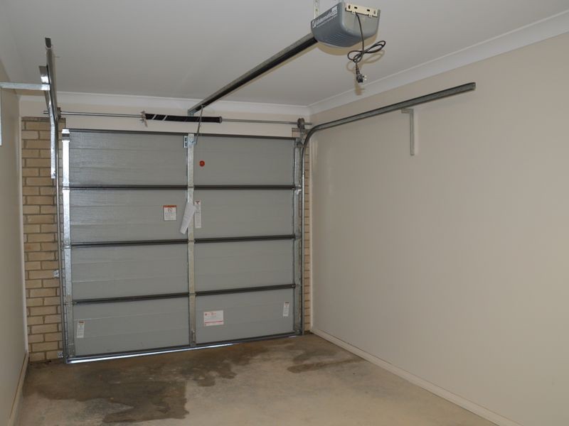 2/6 McGrogan Avenue, Singleton NSW 2330