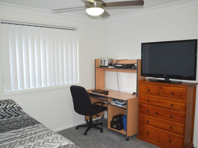 2/153 McMahon Way, Singleton NSW 2330