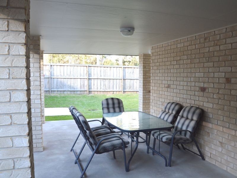 2/153 McMahon Way, Singleton NSW 2330