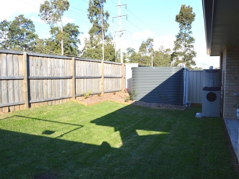 2/153 McMahon Way, Singleton NSW 2330