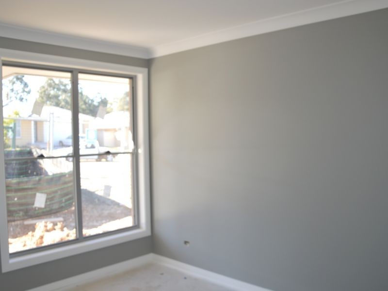 1/150 McMahon Way, Singleton NSW 2330