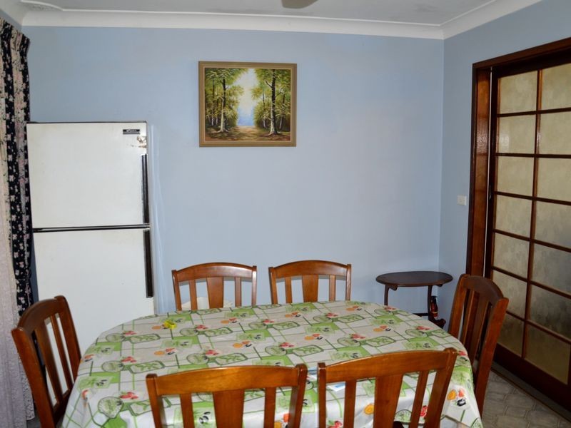 17 Macquarie Street, Singleton NSW 2330