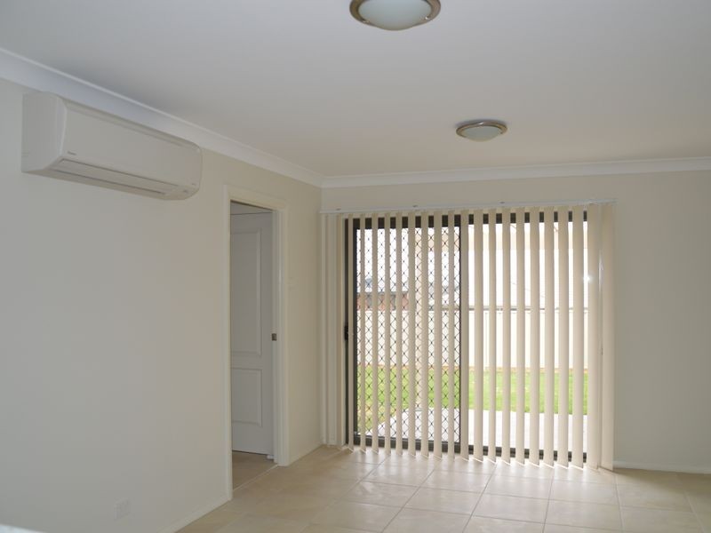 1/27 Broomfield Street, Singleton NSW 2330