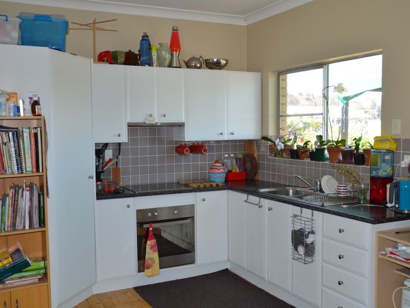 38 Lawson Avenue, Singleton NSW 2330