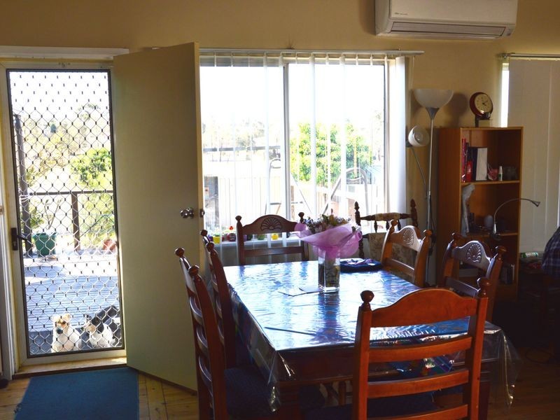 38 Lawson Avenue, Singleton NSW 2330