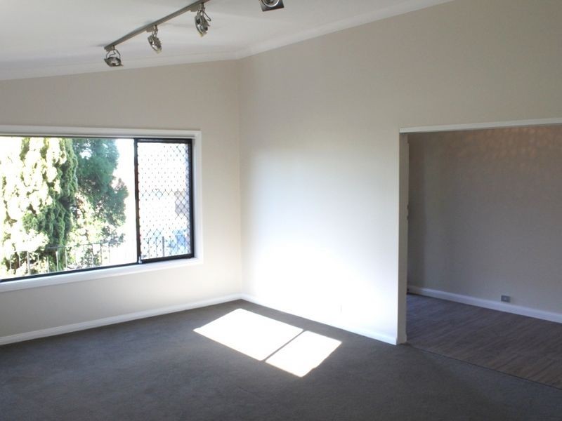 6 Woodward Avenue, Singleton NSW 2330