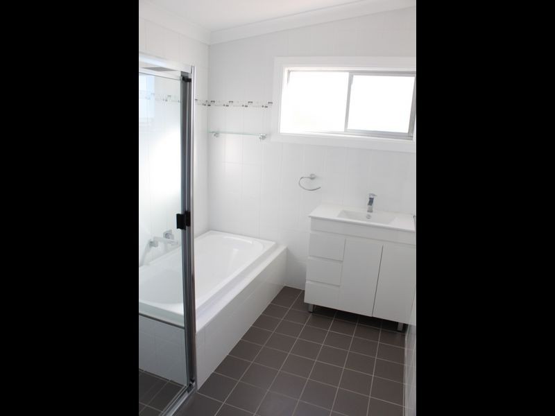 6 Woodward Avenue, Singleton NSW 2330