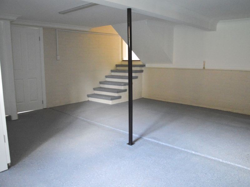 6 Woodward Avenue, Singleton NSW 2330