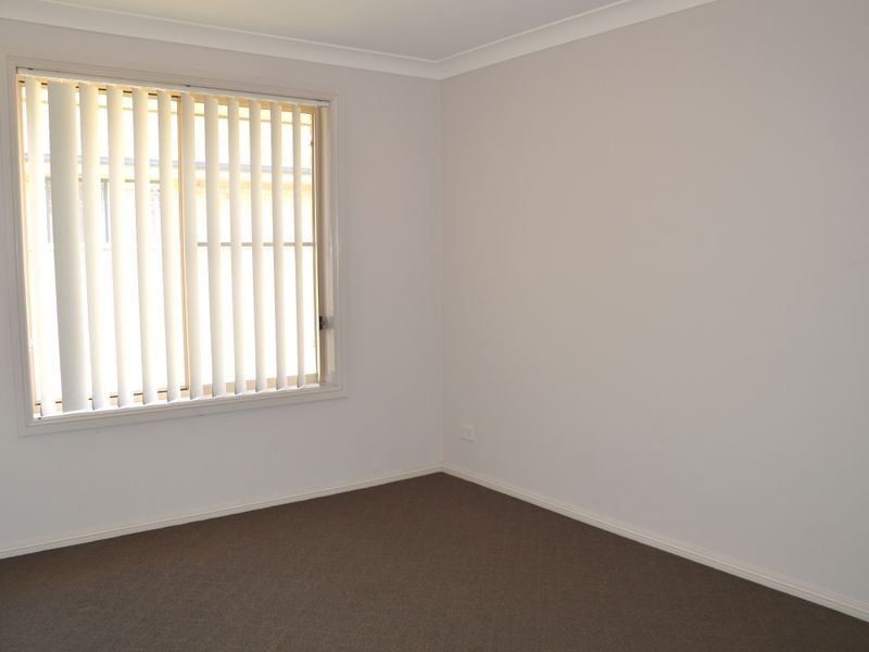 2/40 Pioneer Road, Singleton NSW 2330