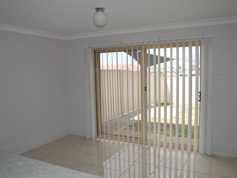 2/40 Pioneer Road, Singleton NSW 2330