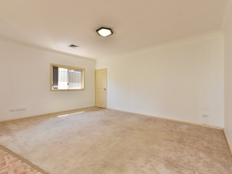 8 Riverview Close, Singleton NSW 2330