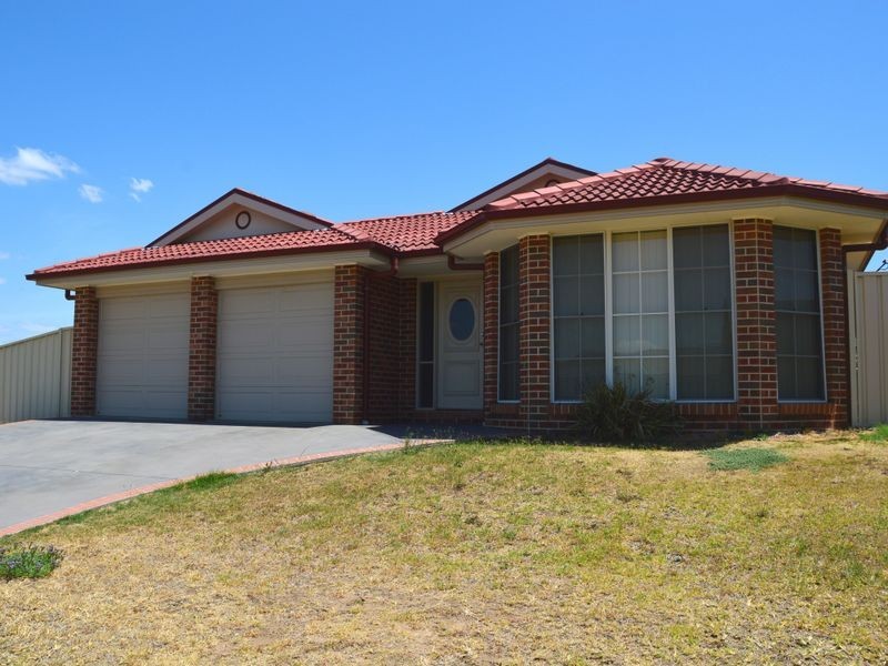32 Nelson Drive, Singleton NSW 2330