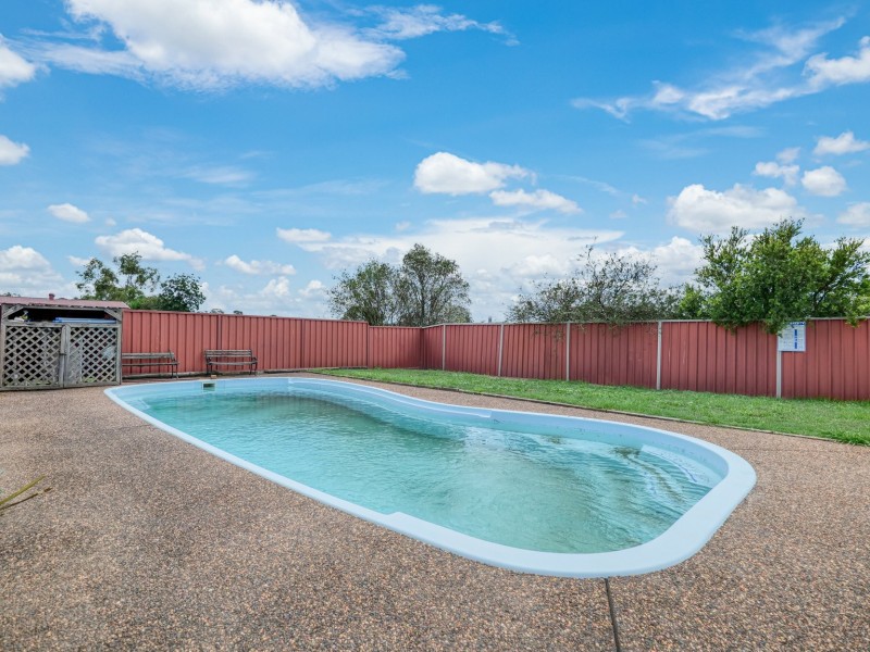 81 Gardner Circuit, Singleton NSW 2330