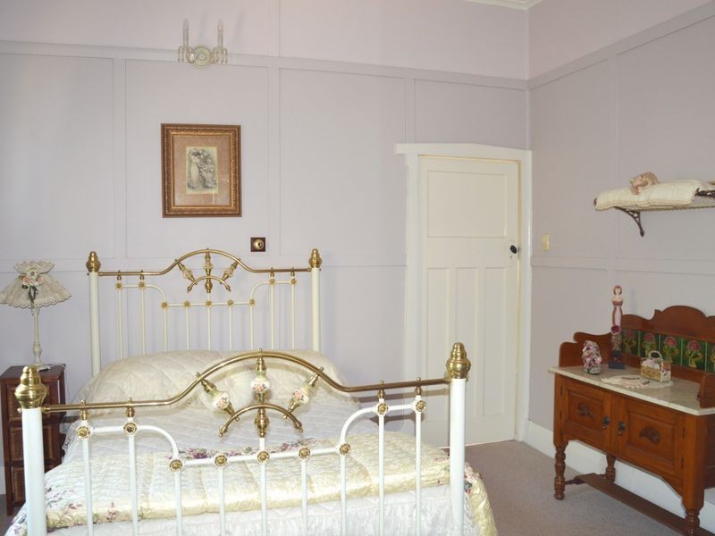 18 View Street, Singleton NSW 2330