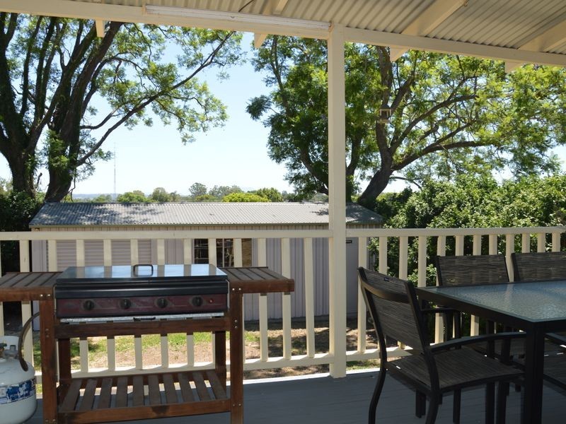 18 View Street, Singleton NSW 2330