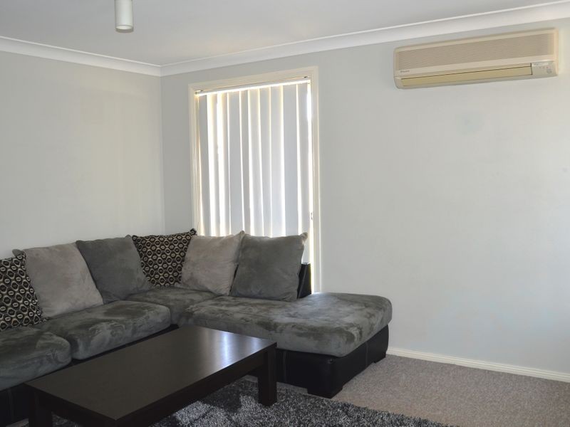 8 North Close, Singleton NSW 2330