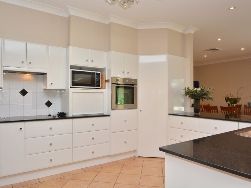 31 Deans Avenue, Singleton NSW 2330