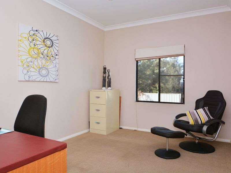 31 Deans Avenue, Singleton NSW 2330