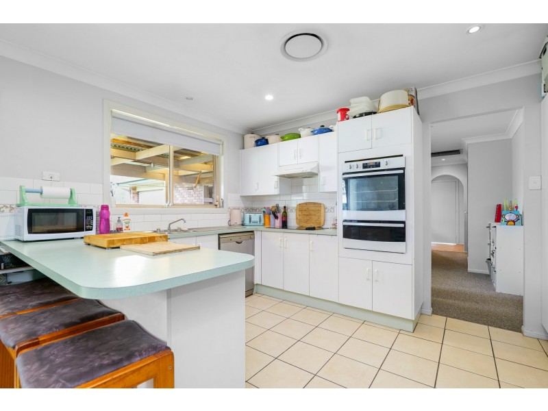 11 Allen Court, Singleton NSW 2330