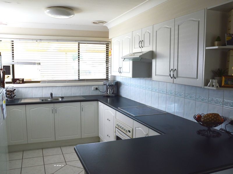12 Andrew Street, Singleton NSW 2330