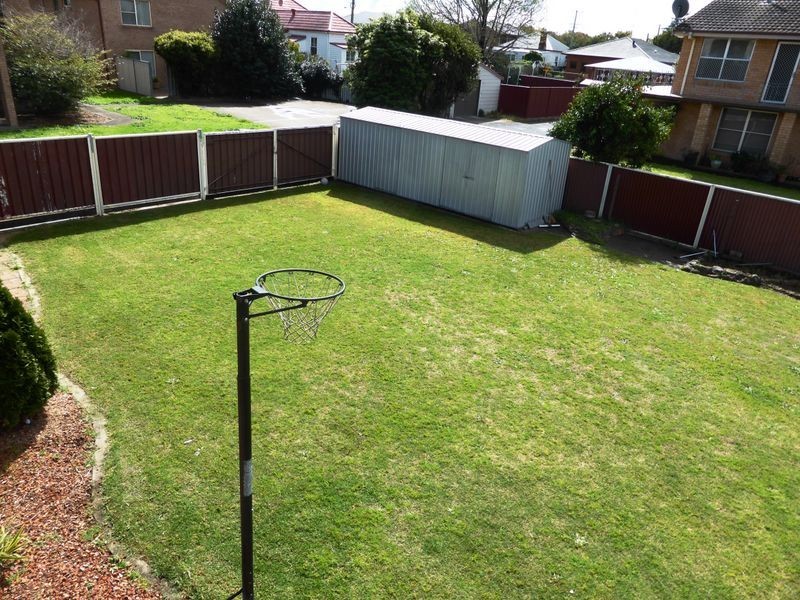 12 Andrew Street, Singleton NSW 2330