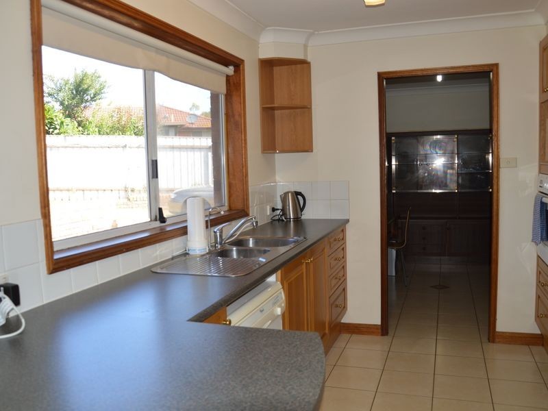 1 Forest Avenue, Singleton NSW 2330