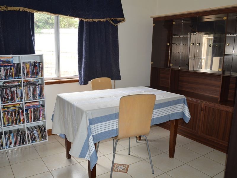 1 Forest Avenue, Singleton NSW 2330