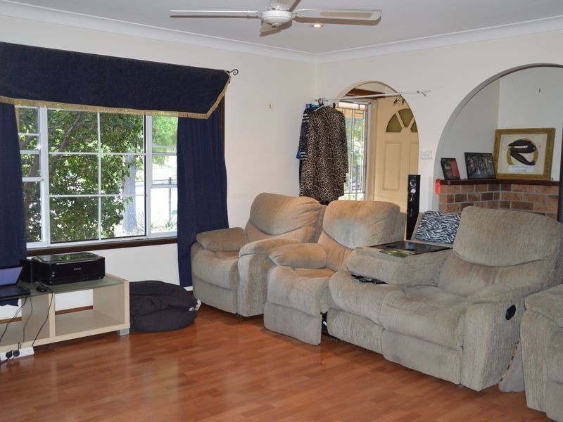 1 Forest Avenue, Singleton NSW 2330