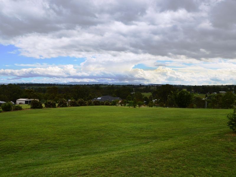1 Martinview Court, Singleton NSW 2330