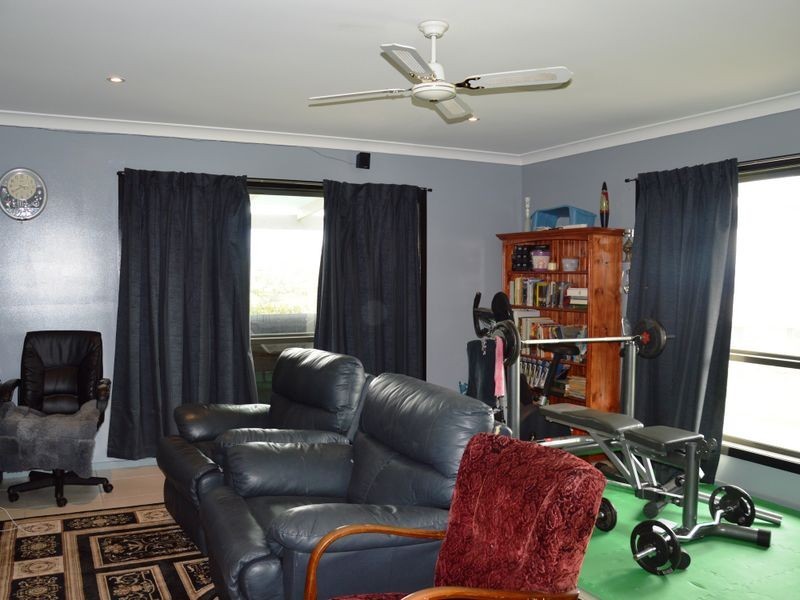 1 Martinview Court, Singleton NSW 2330