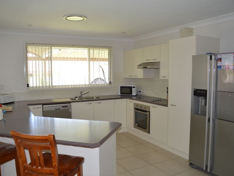 94 Casey Drive, Singleton NSW 2330