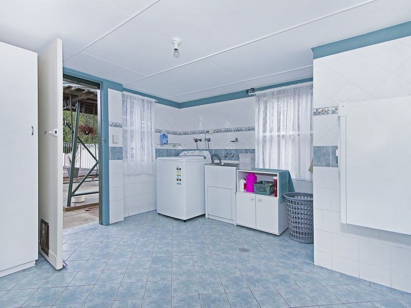13 Greenwood Avenue, Singleton NSW 2330