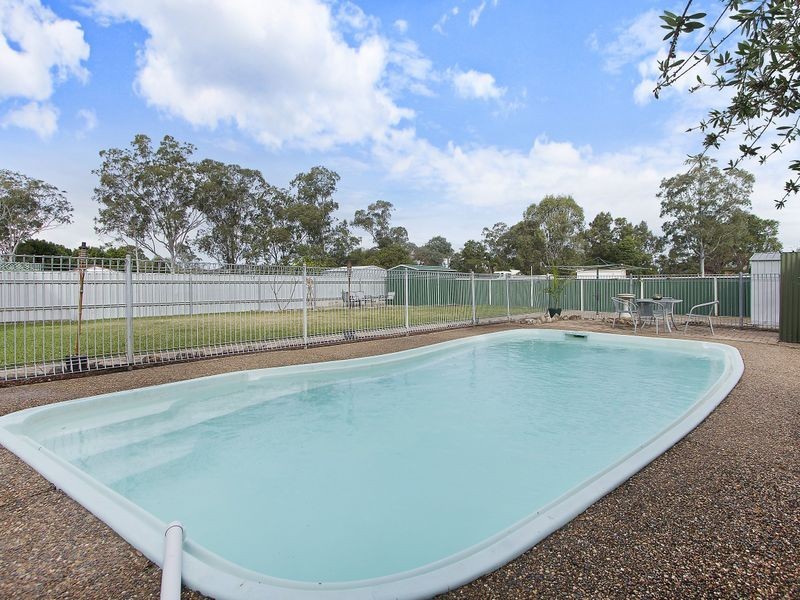13 Greenwood Avenue, Singleton NSW 2330