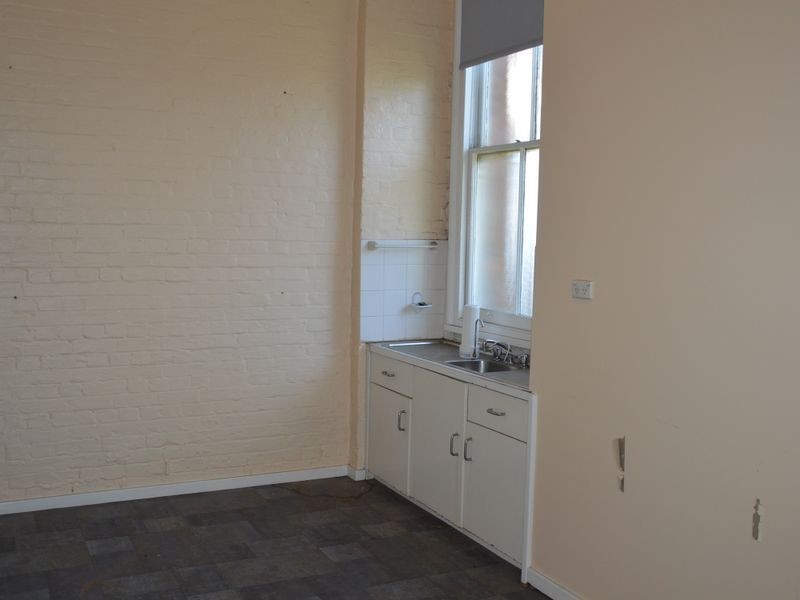 13 Campbell Street, Singleton NSW 2330