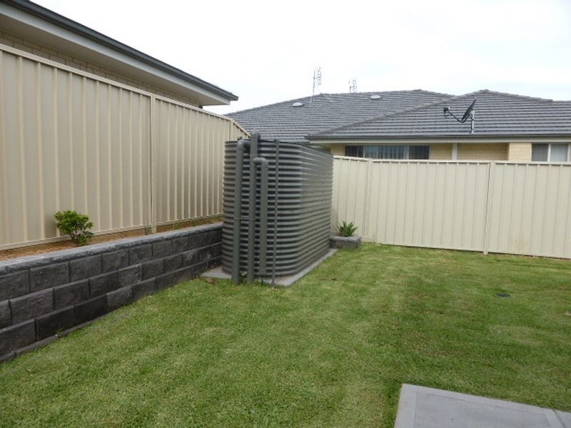 2/3 Pioneer Road, Singleton NSW 2330