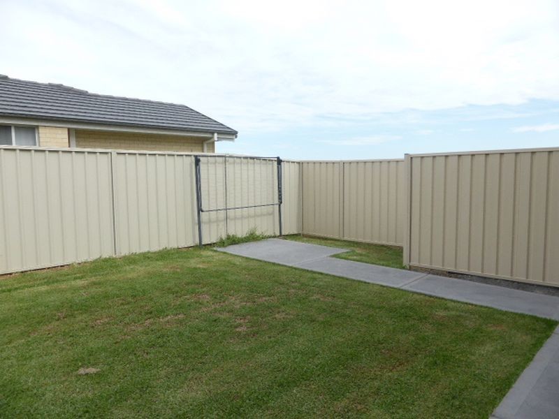 2/3 Pioneer Road, Singleton NSW 2330