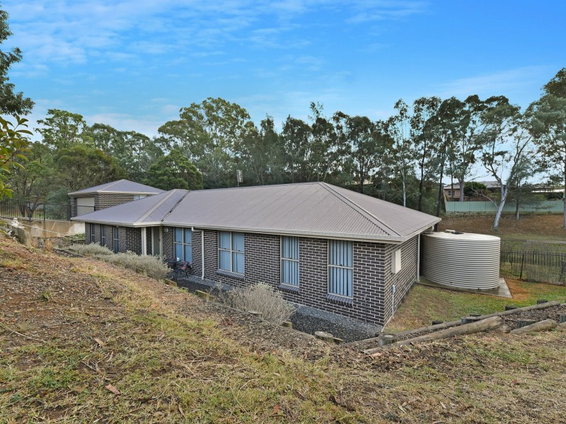 35 Deans Avenue, Singleton NSW 2330