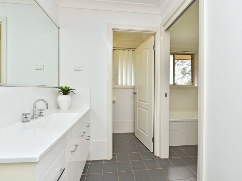 35 Deans Avenue, Singleton NSW 2330