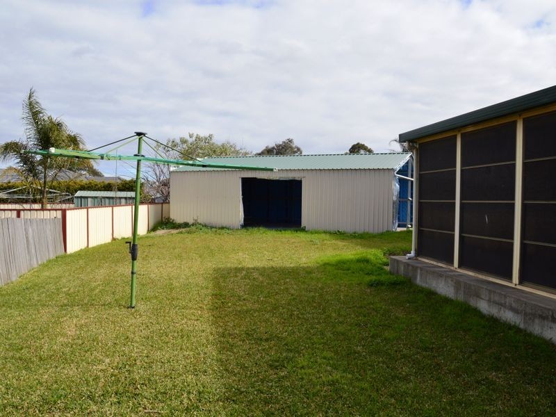 3 Hallett Place, Singleton NSW 2330