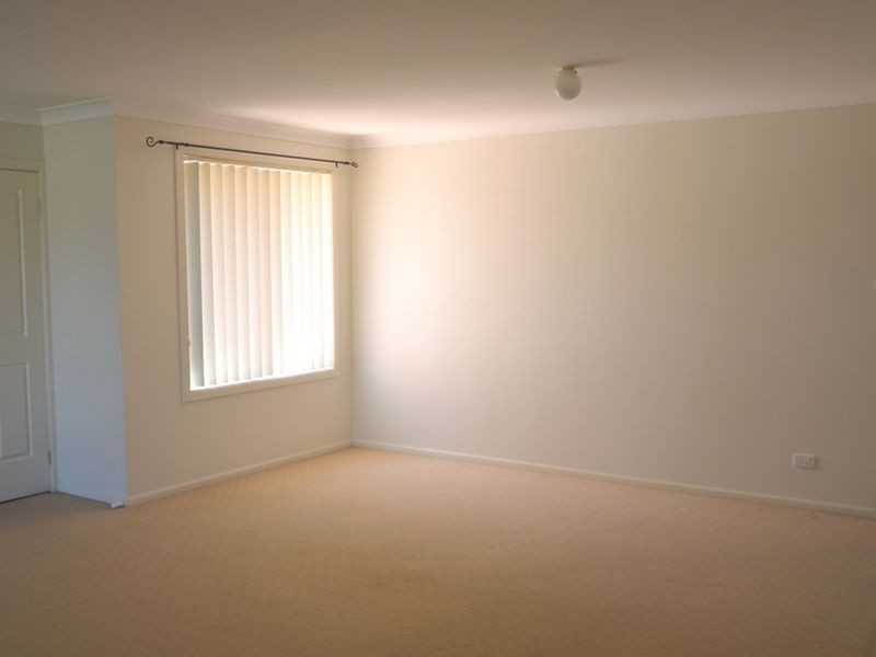 3 James House Close, Singleton NSW 2330