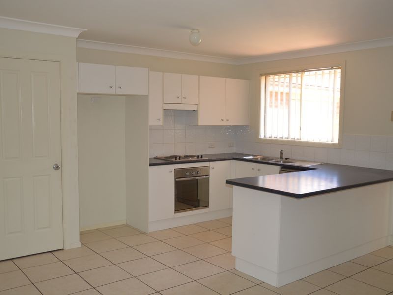3 James House Close, Singleton NSW 2330