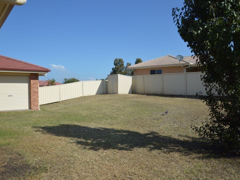 3 James House Close, Singleton NSW 2330