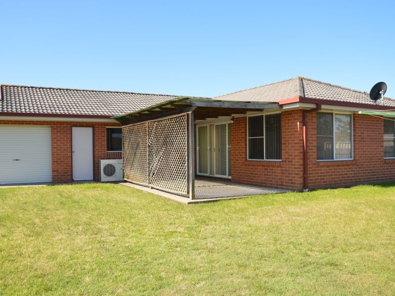 3 Jason Close, Singleton NSW 2330